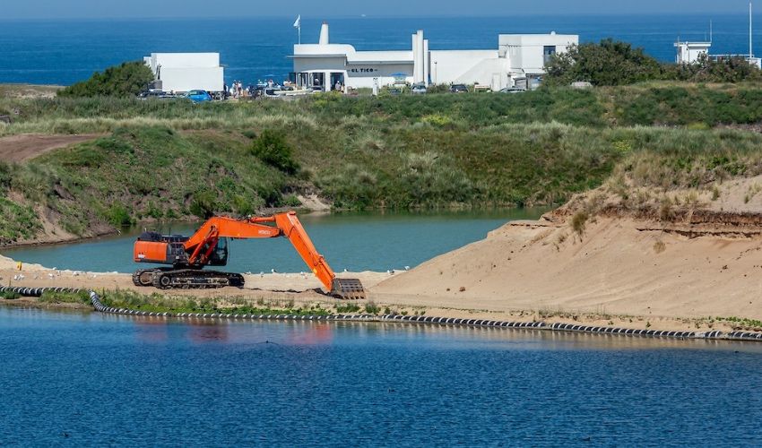 Construction crisis looms as Jersey's only sand quarry to suspend excavation