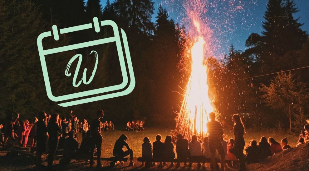 Wellbeing Calendar #10: Bonfire, Christmas shopping and a spot of rugby