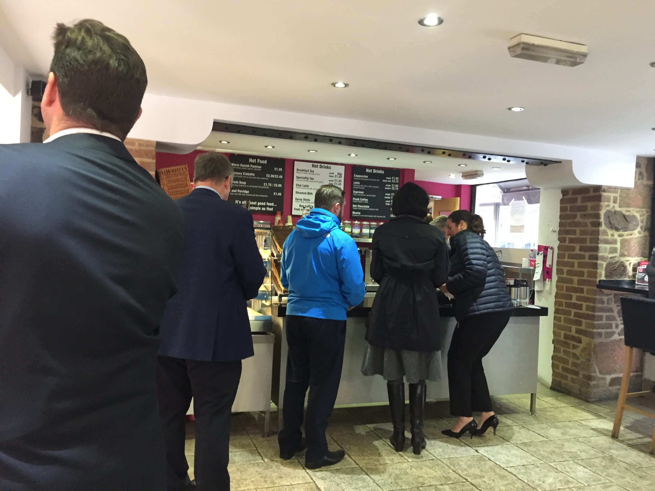 Mange Tout queue
