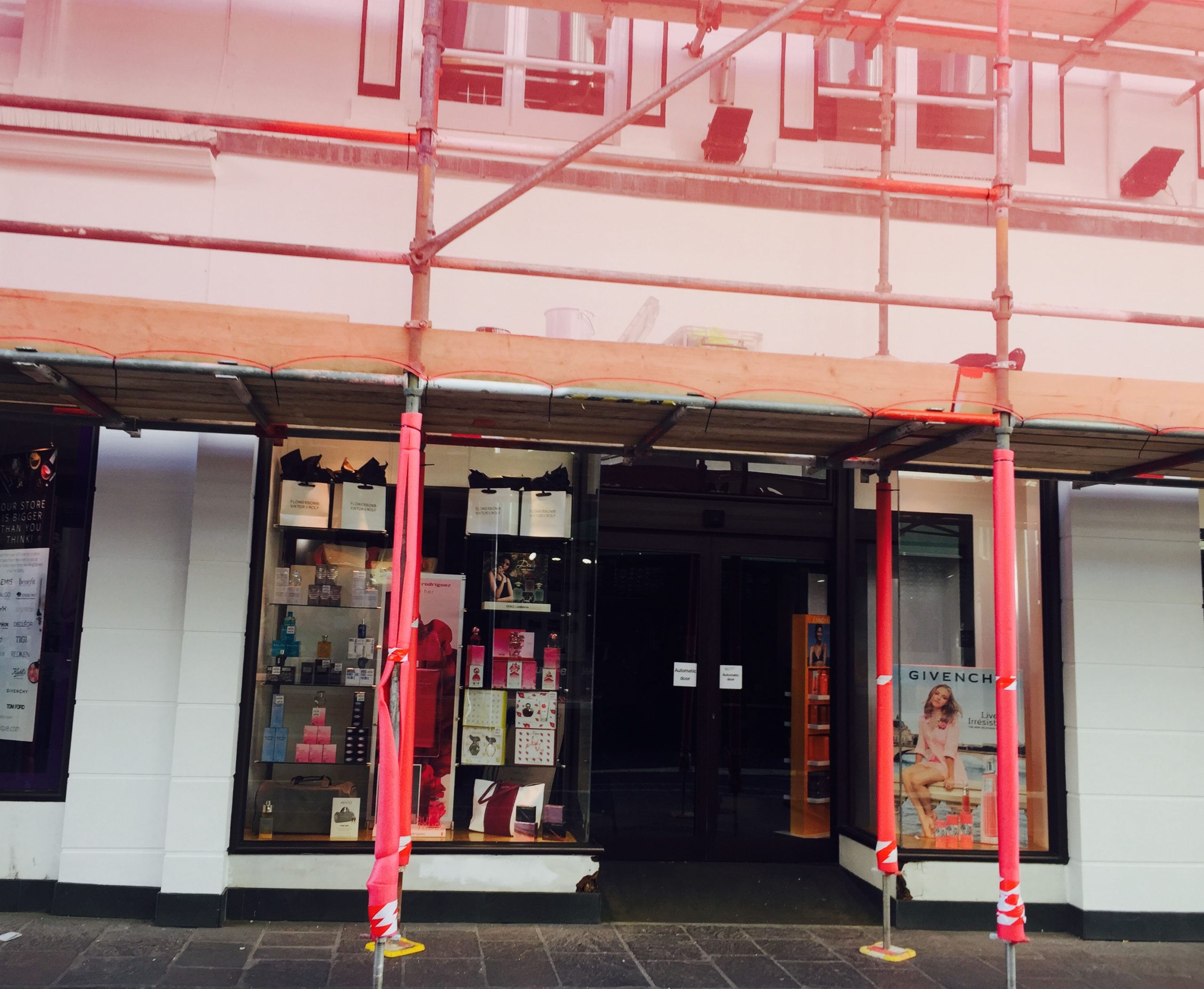 feel unique town construction outside store april 2017