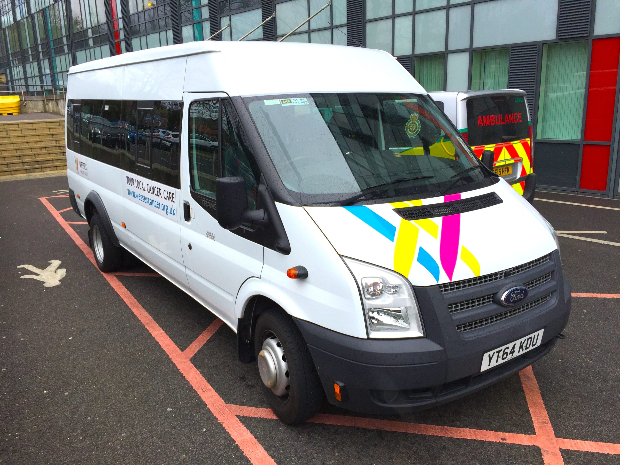 southampton minibus