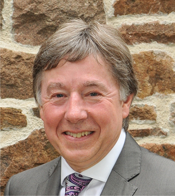 paulroutier-senator.jpg