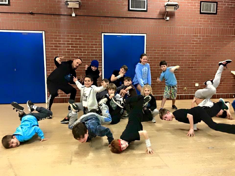 breakdance_Bboy_Total_Mayhem_Crew_2.jpg
