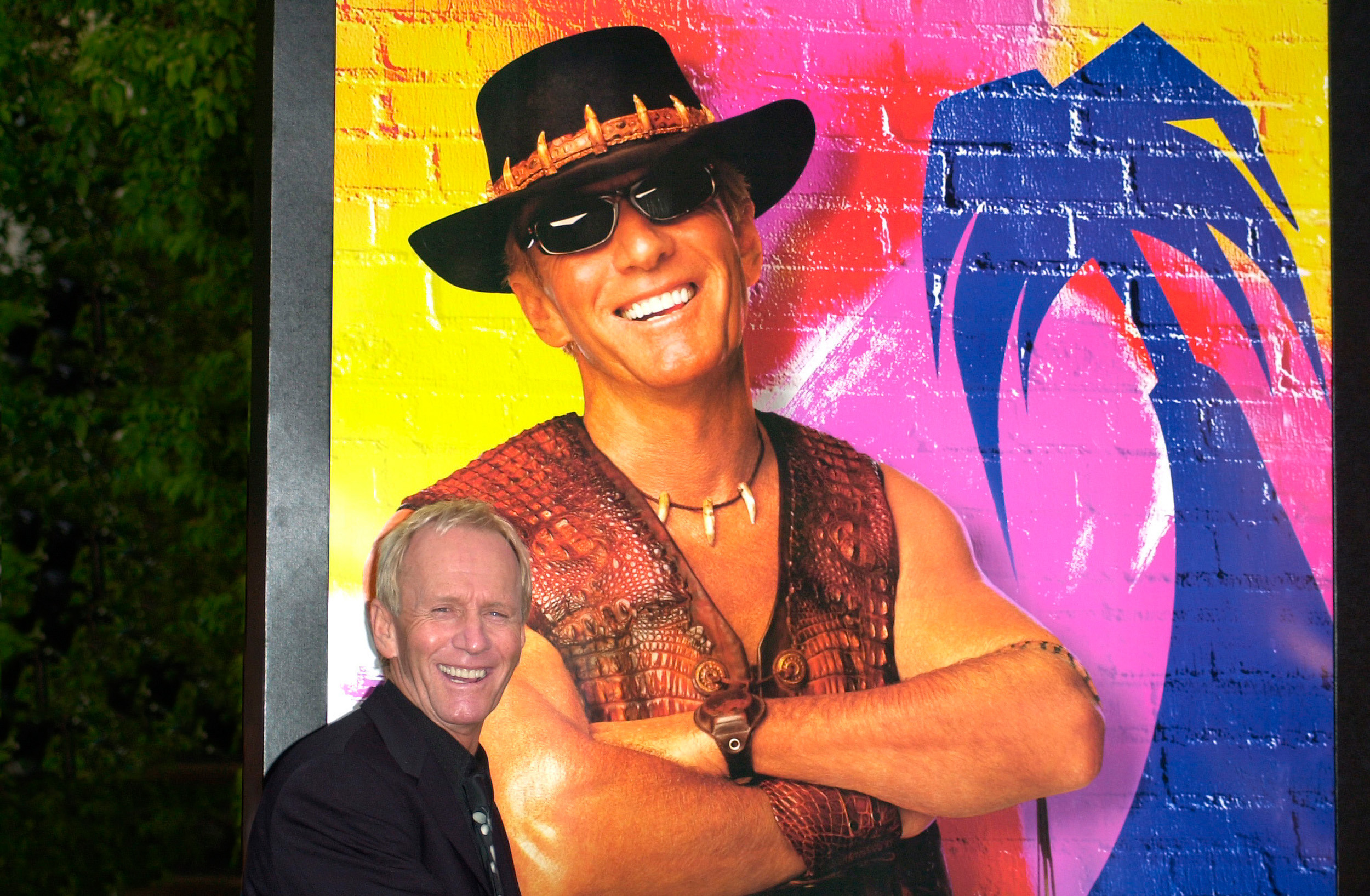 paul_hogan_crocodile_dundee.jpg