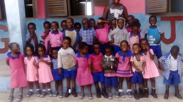 Island Aid for World Children Shoes Donation