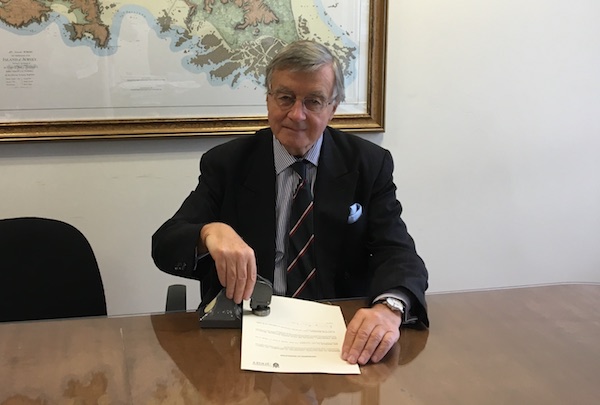 Philip Bailhache tax