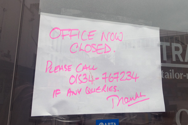 officeclosed_travsol_jsy.jpg