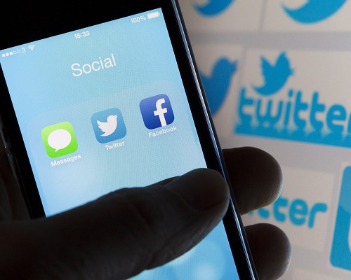 Social media Twitter Facebook