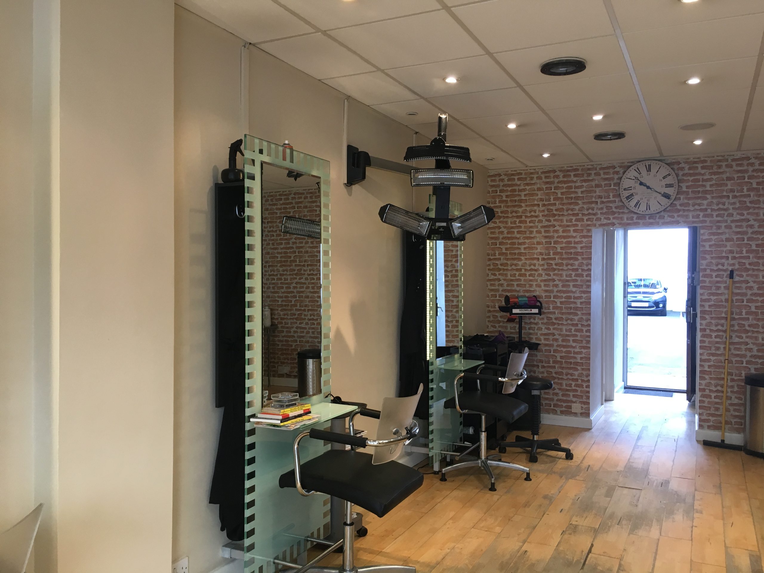 Debbie Harrington Hairdresser - 1-2-1 Hairdressing, Kensington Place