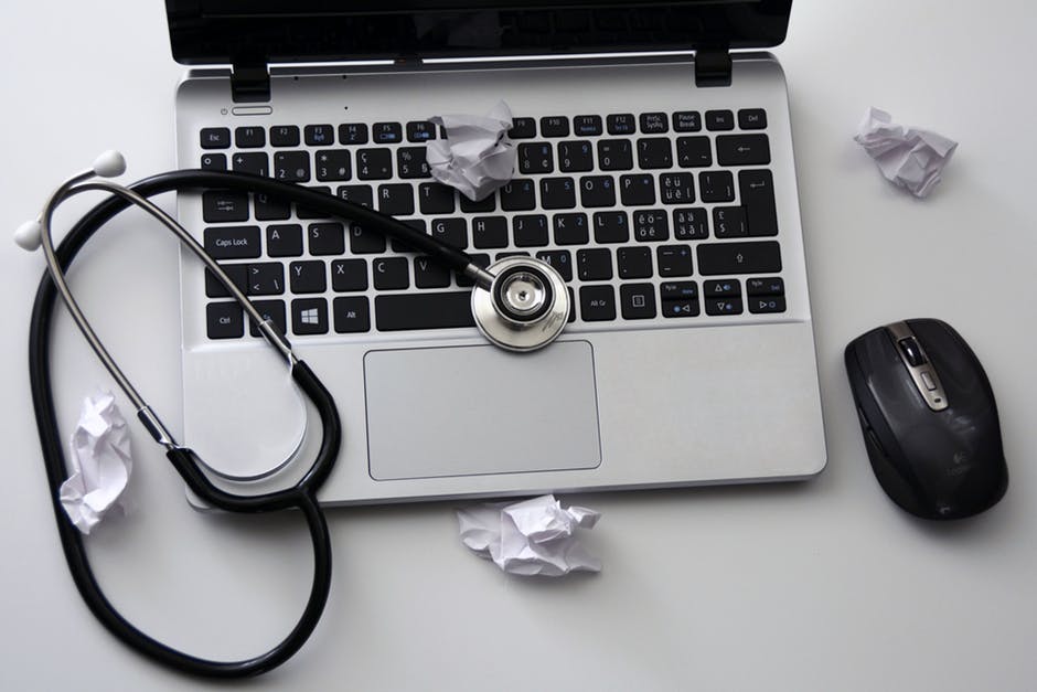 digital health clinic medicine hospital doctor nurse pathology lab