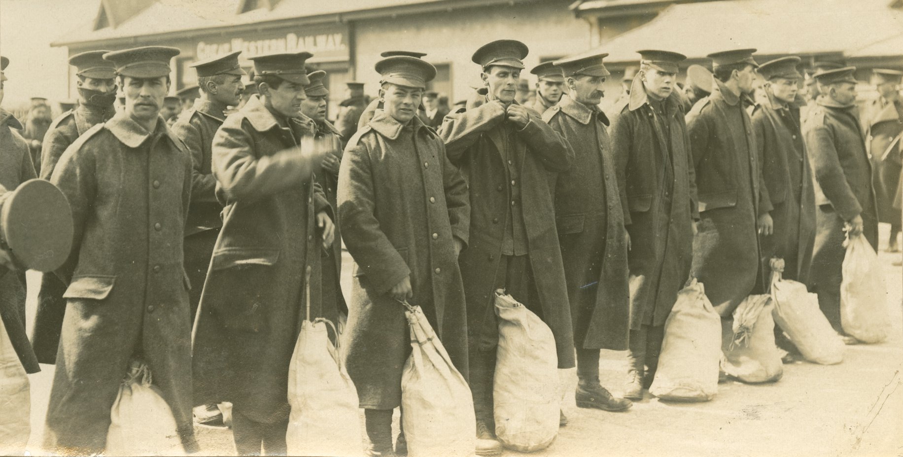 9Soldiers_Photo_Archive