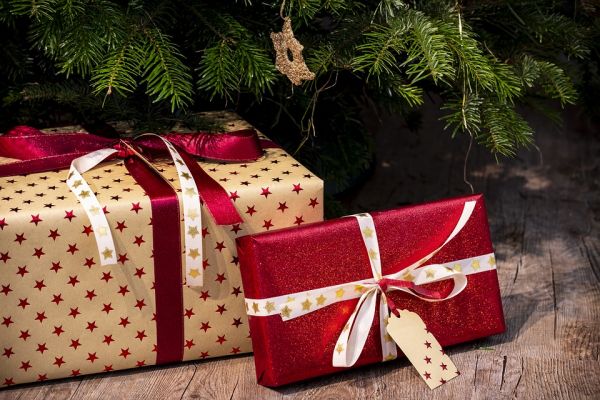 christmastreegiftspresents.jpg
