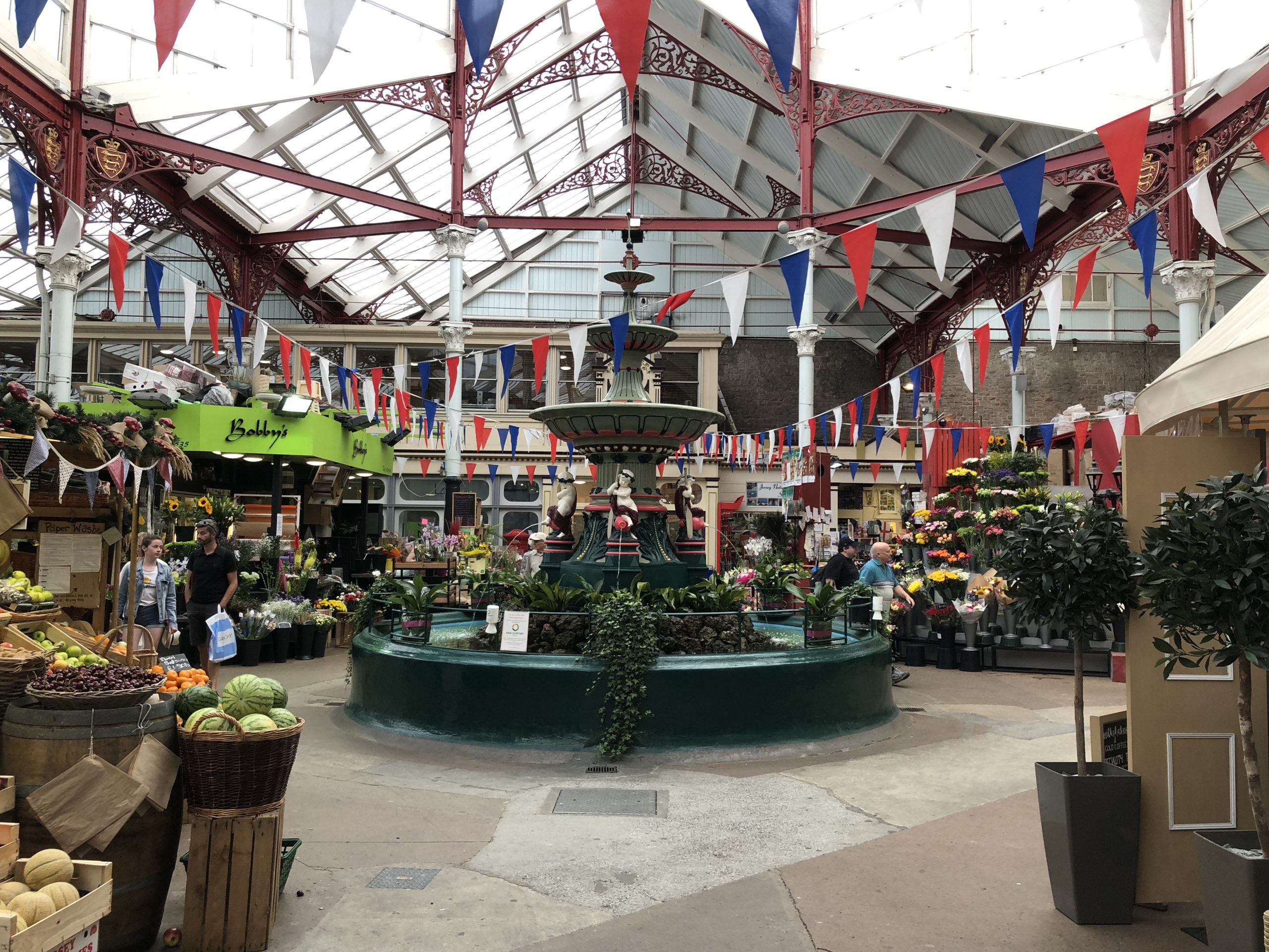market_fountain.JPG