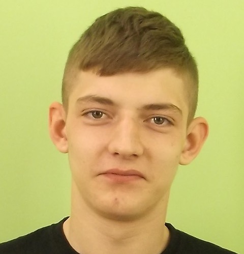 Adam_Clayton.jpeg