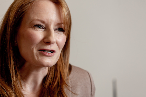 17Jane_Pearce_Gary_Grimshaw_Connect_March_19.jpg