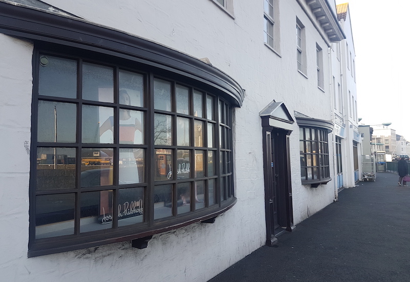 miss nob weighbridge house le pollet
