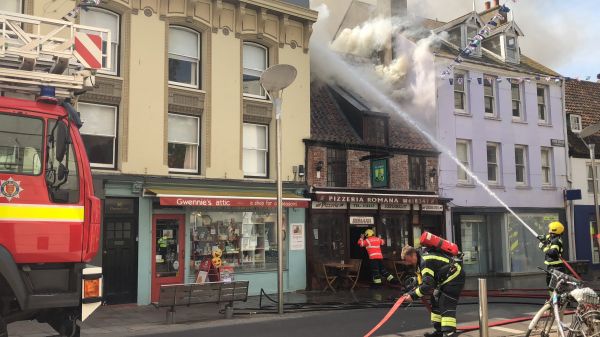 3pizzeriaromanafirecharingcross.JPG