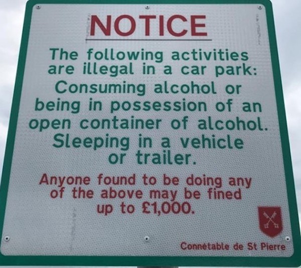 Le_Port_new_sign.jpg