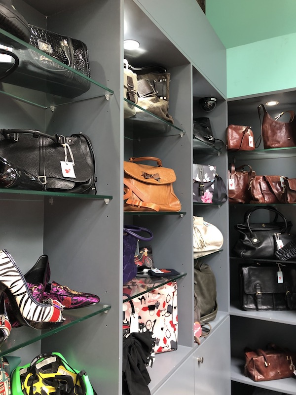 13Prelovedtoreloved_Hospice_pop_up_shop_
