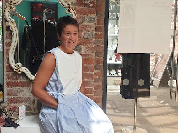 7Prelovedtoreloved_Hospice_pop_up_shop_.jpg