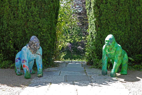 Small_gorillas5