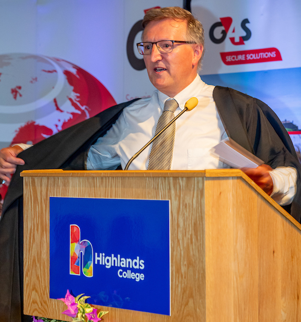 Steve_Lewis_Highlands_Gary_Grimshaw.jpg