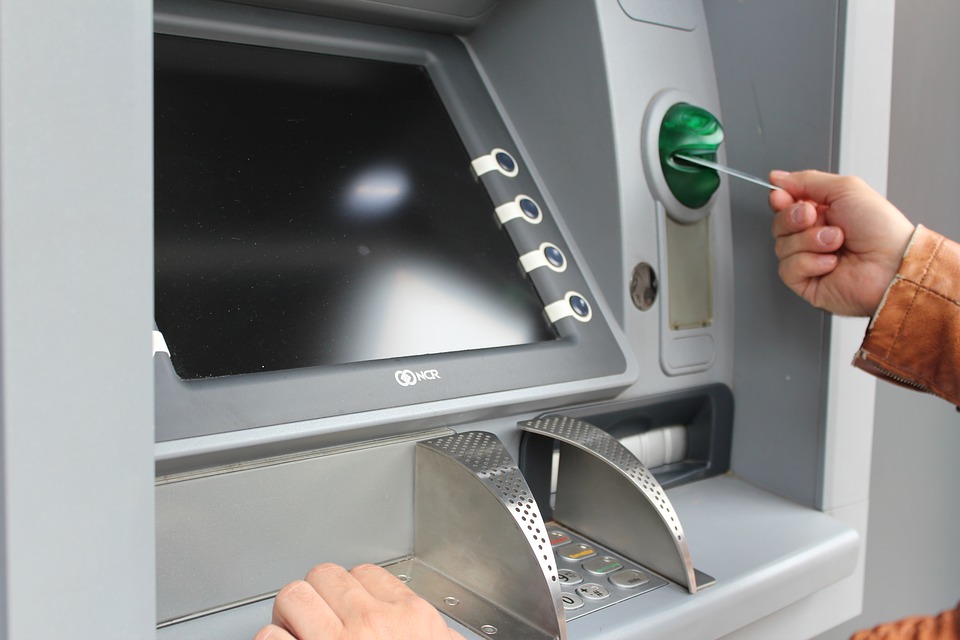 atm_finance_money_cash_cashpoint.jpg