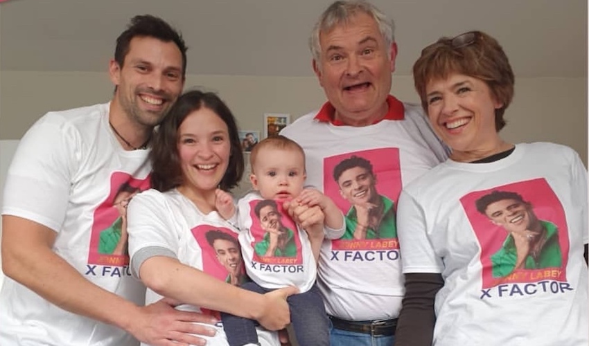 Jonny_Labey_family.jpg