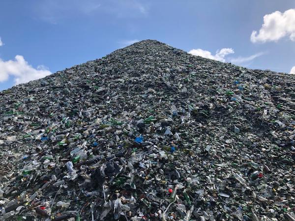 bottle_mountain_3