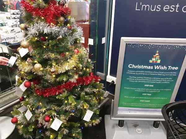 Christmas_Wish_Tree.jpg