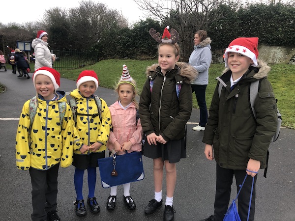 La Houguette walk to school