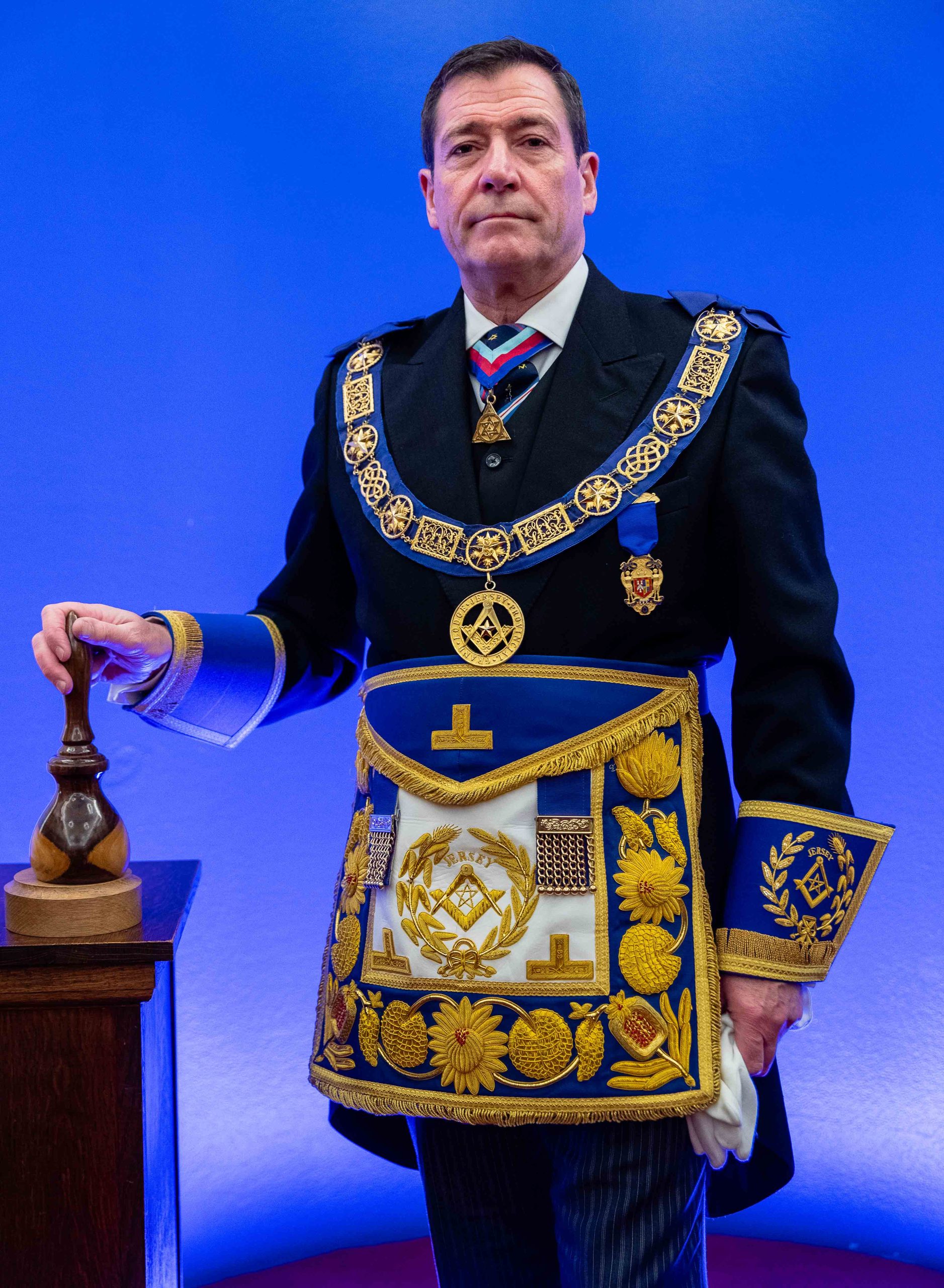 kenrondelgrandmasterfreemasons2.jpg
