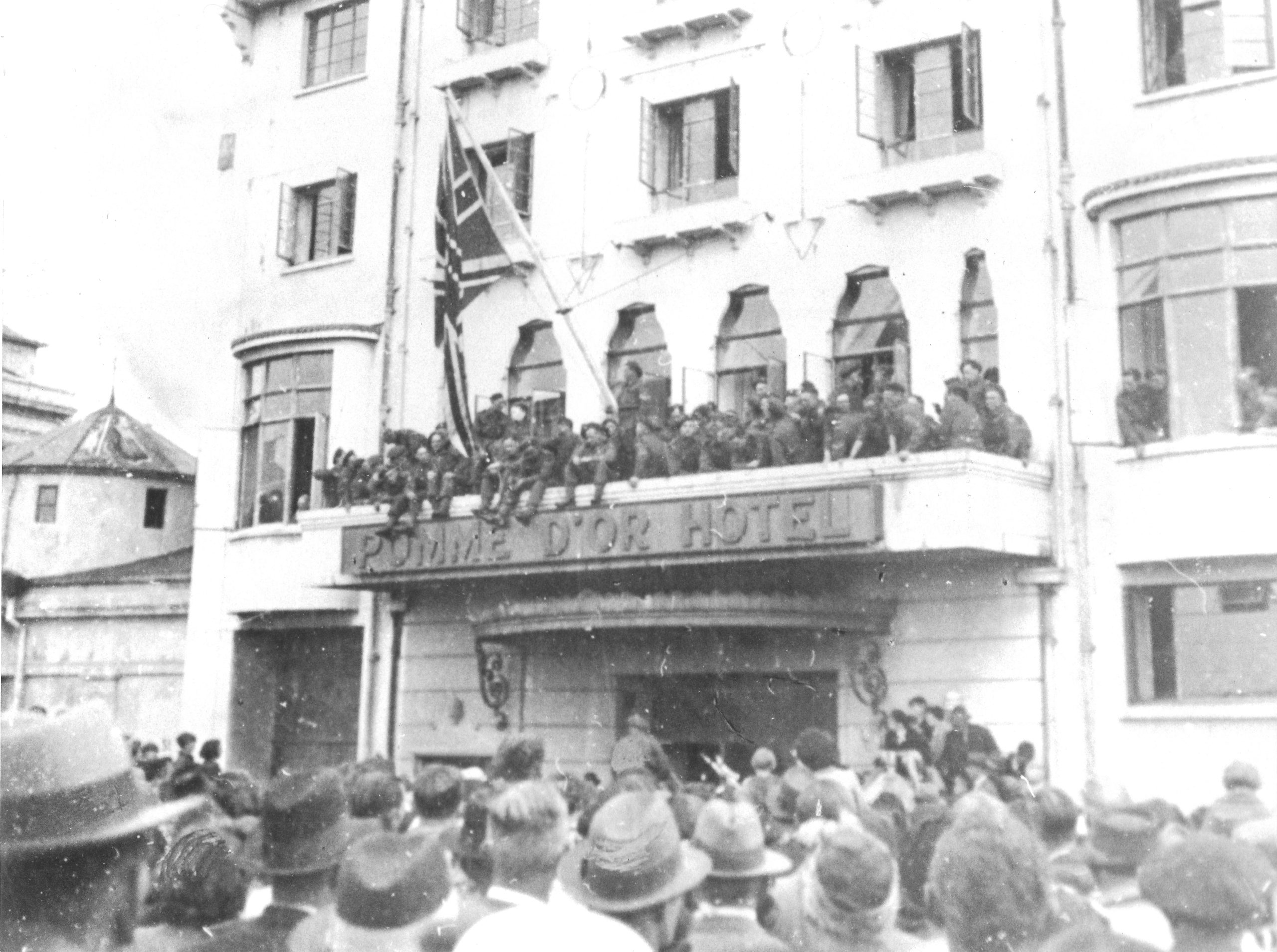 Liberation_21_pe.jpg