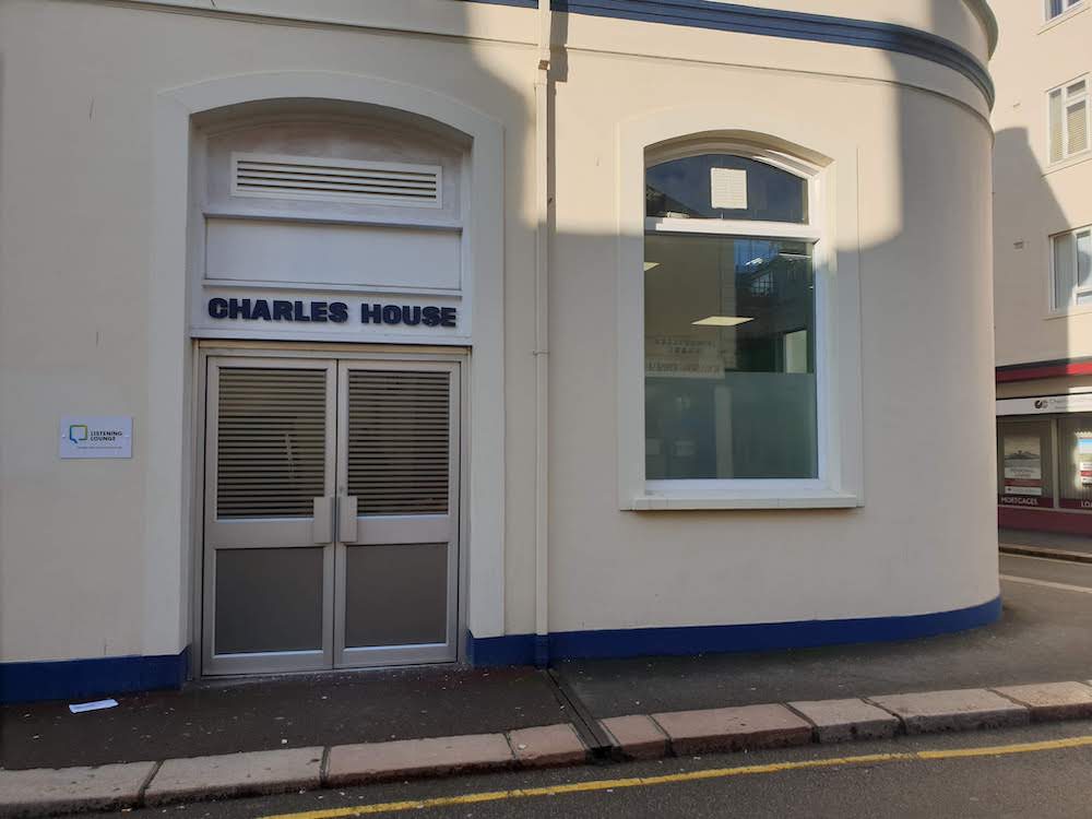 14Listening_Lounge_Charles_House.jpg