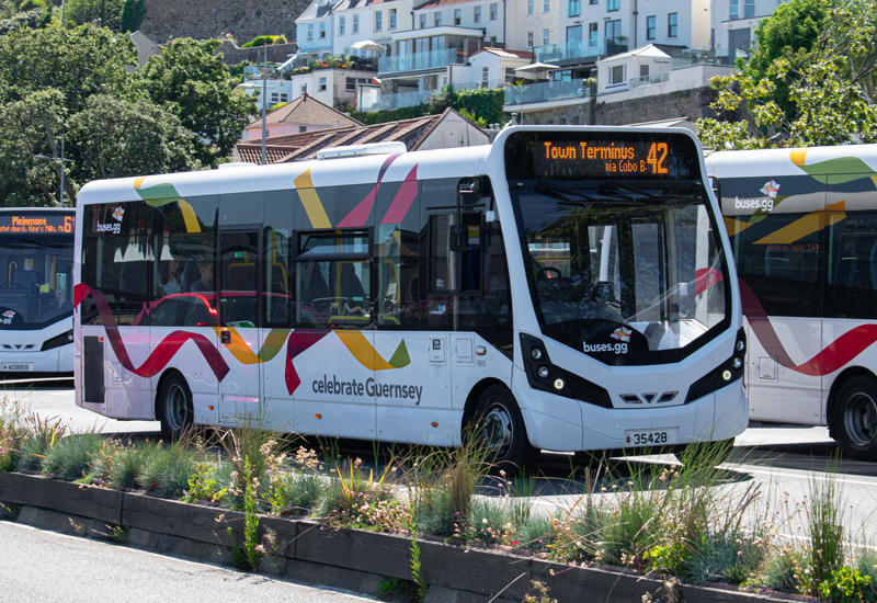 Bus 42