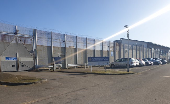 2La_Moye_prison_.jpg