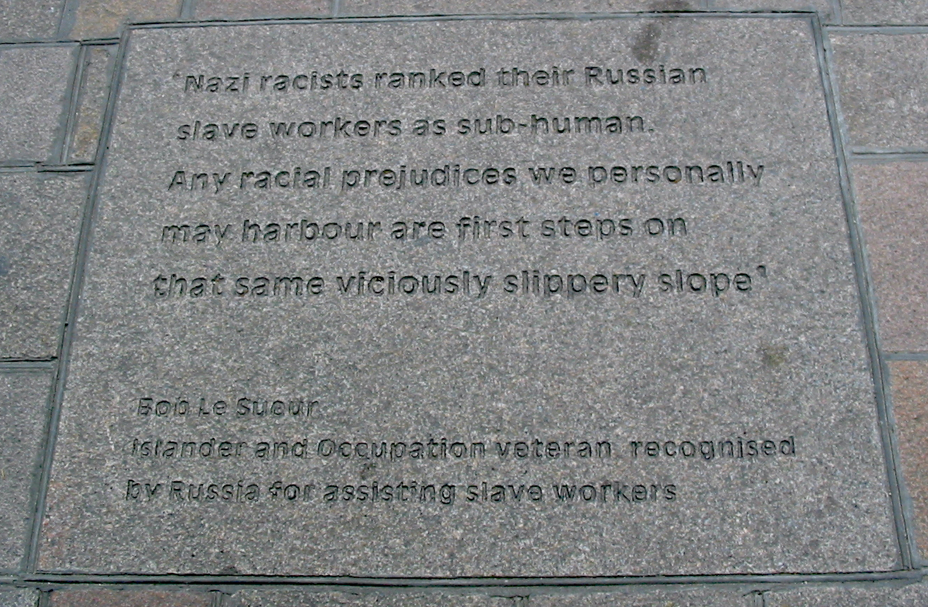 Plaque_Bob_Le_Sueur_German_occupation_Jersey.jpg