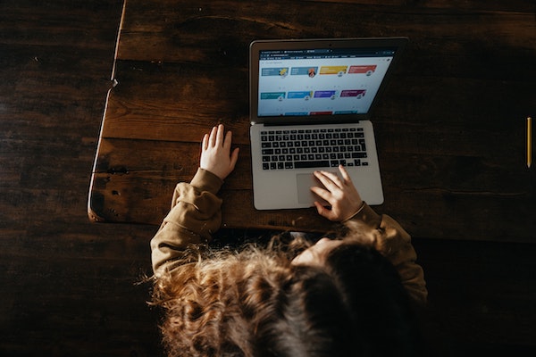 computer child remote learning