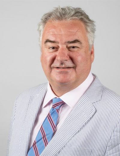 russel-labey.jpg