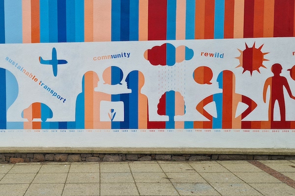 10climate_stripes_mural_ian_rolls.jpg