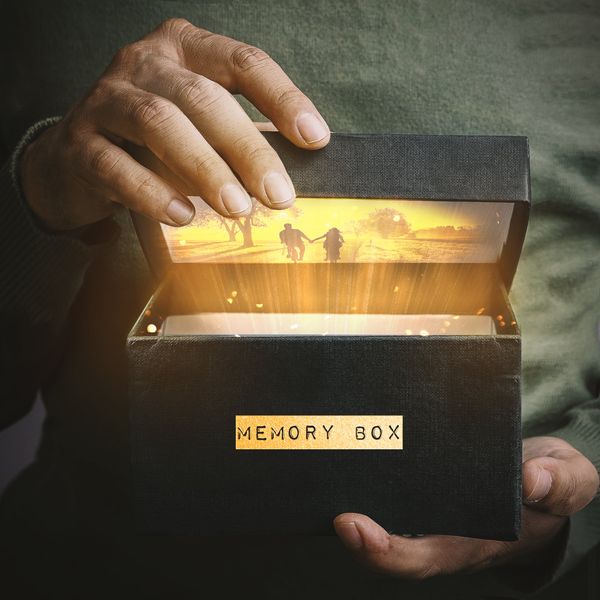 MEMORY_BOX.jpg