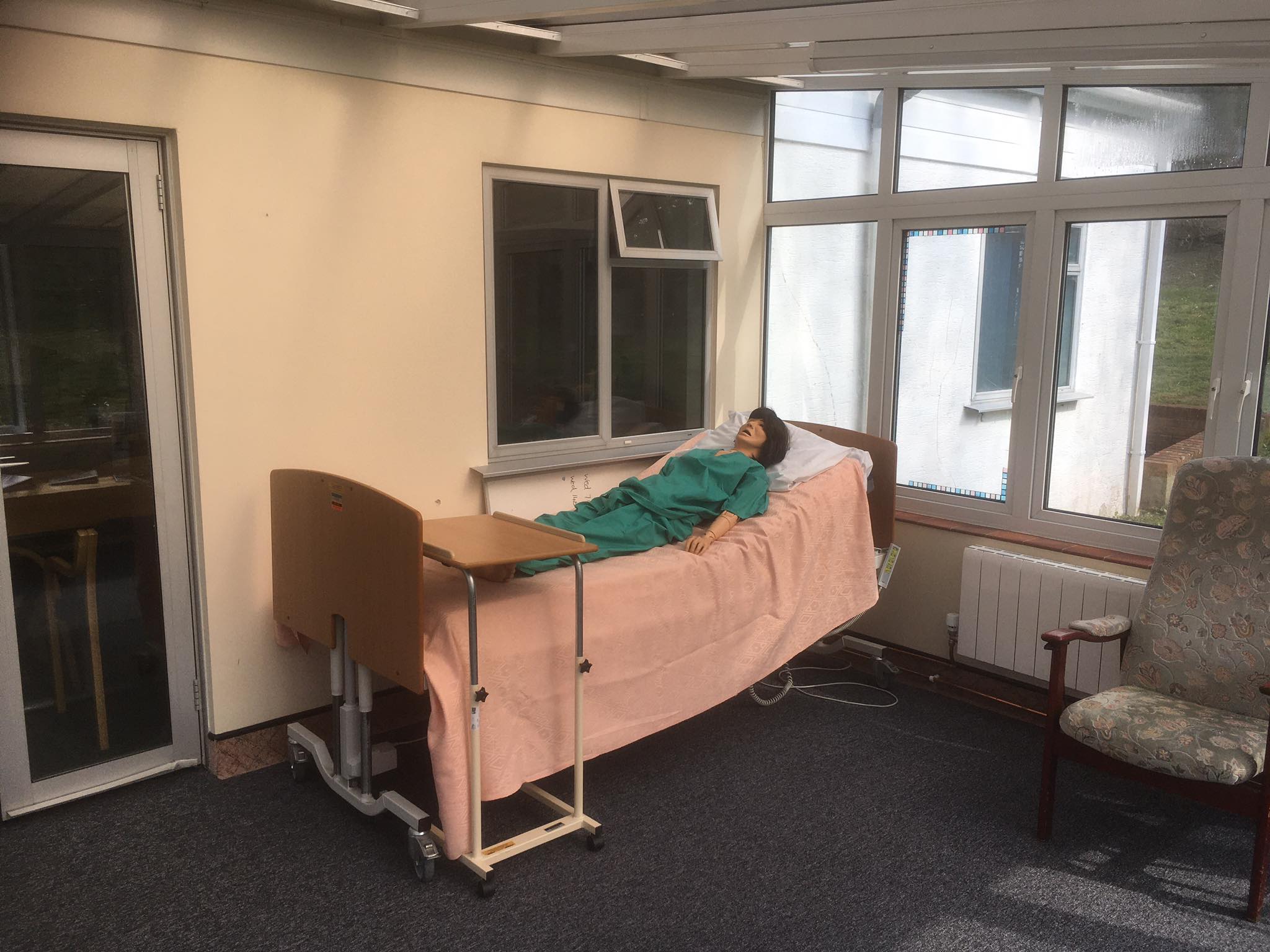 Castel_Hospital.jpg