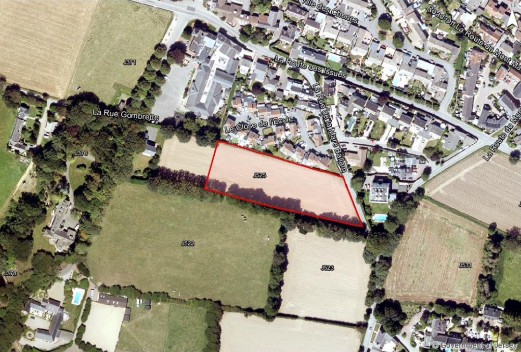 Field J525, La Rue des Buttes, St John.png