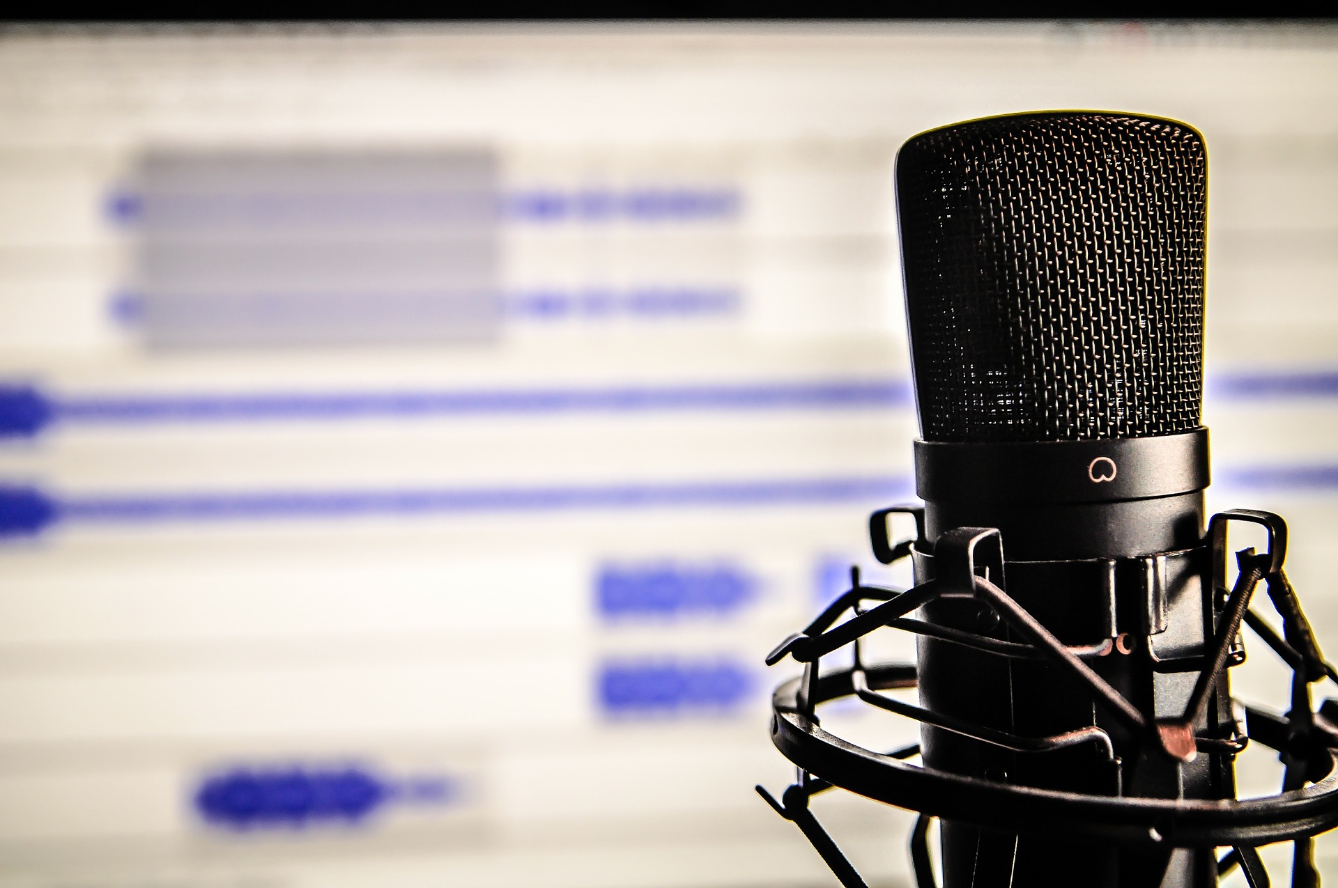 microphonepodcast.jpg