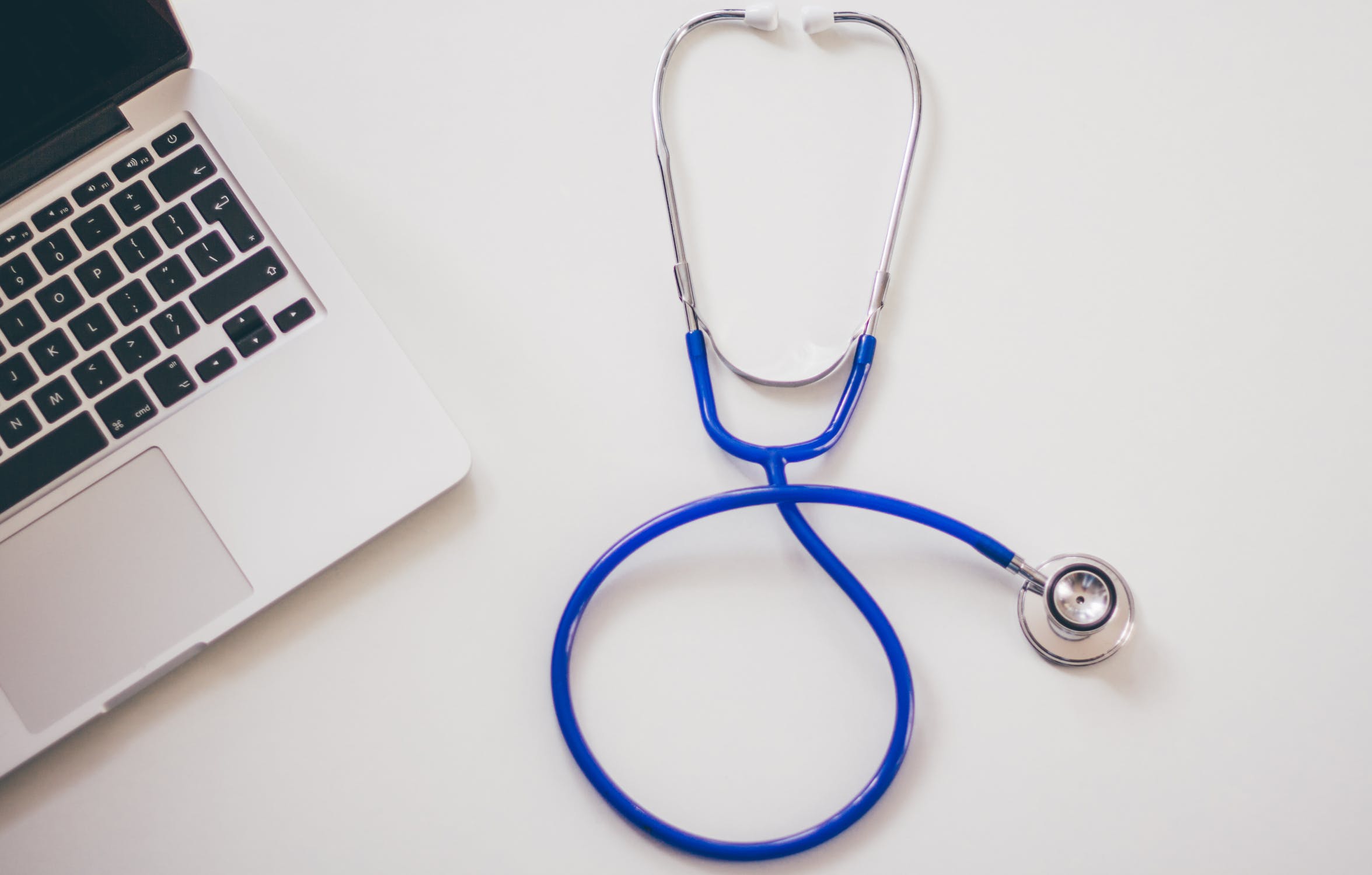 doctor_hospital_stethoscope.jpeg