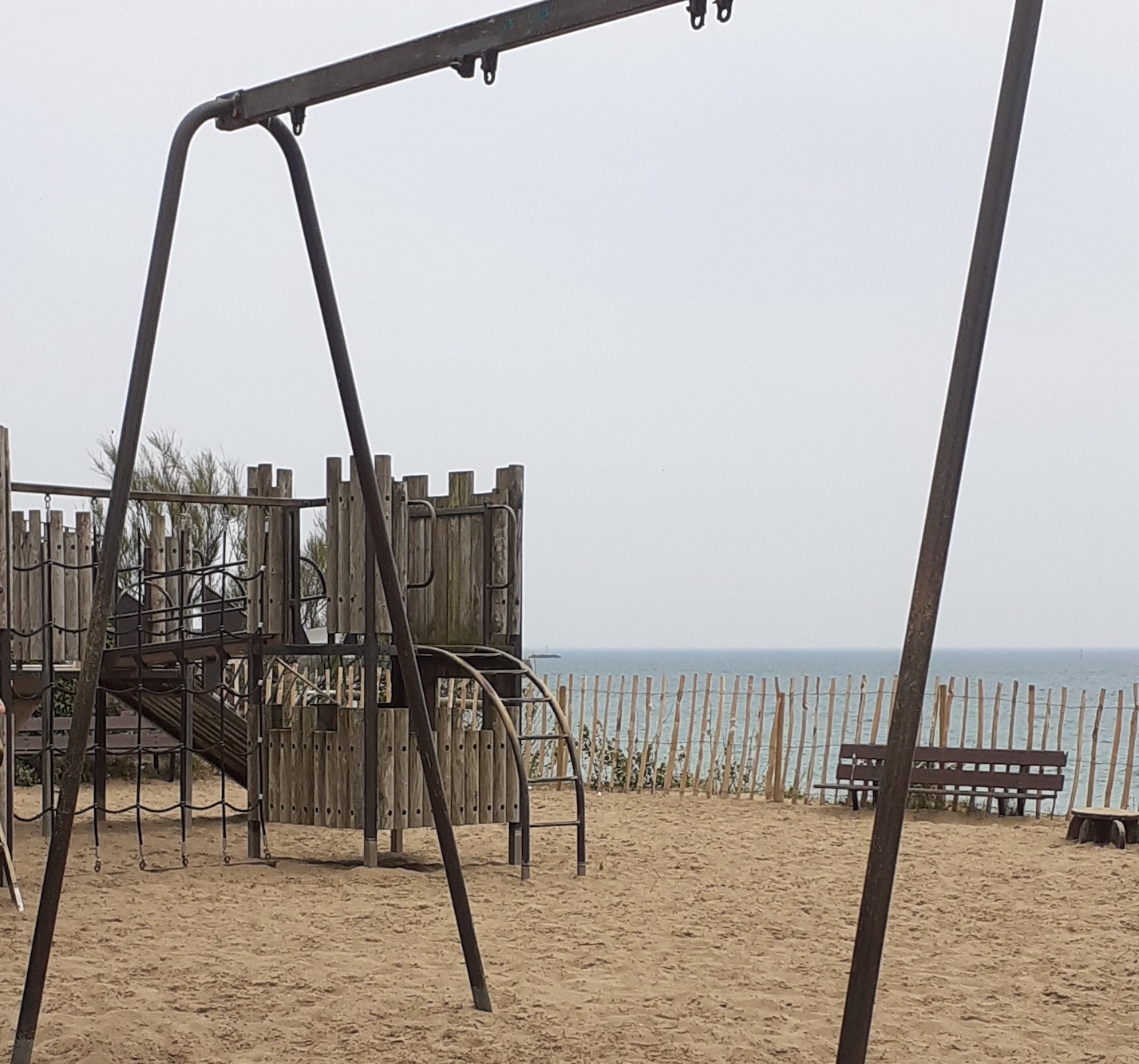 Long_Beach.jpg