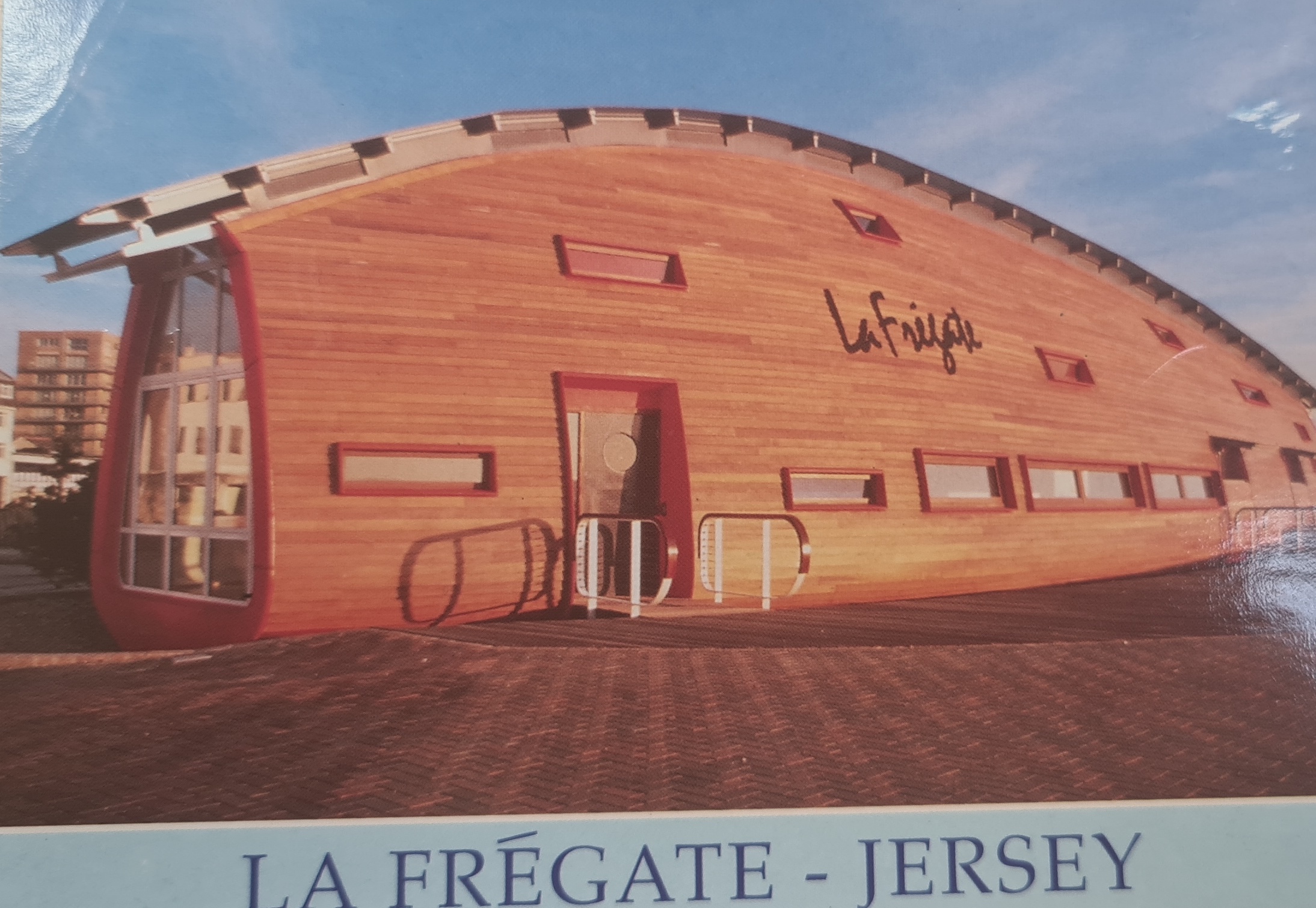 fregate_postcard.jpg