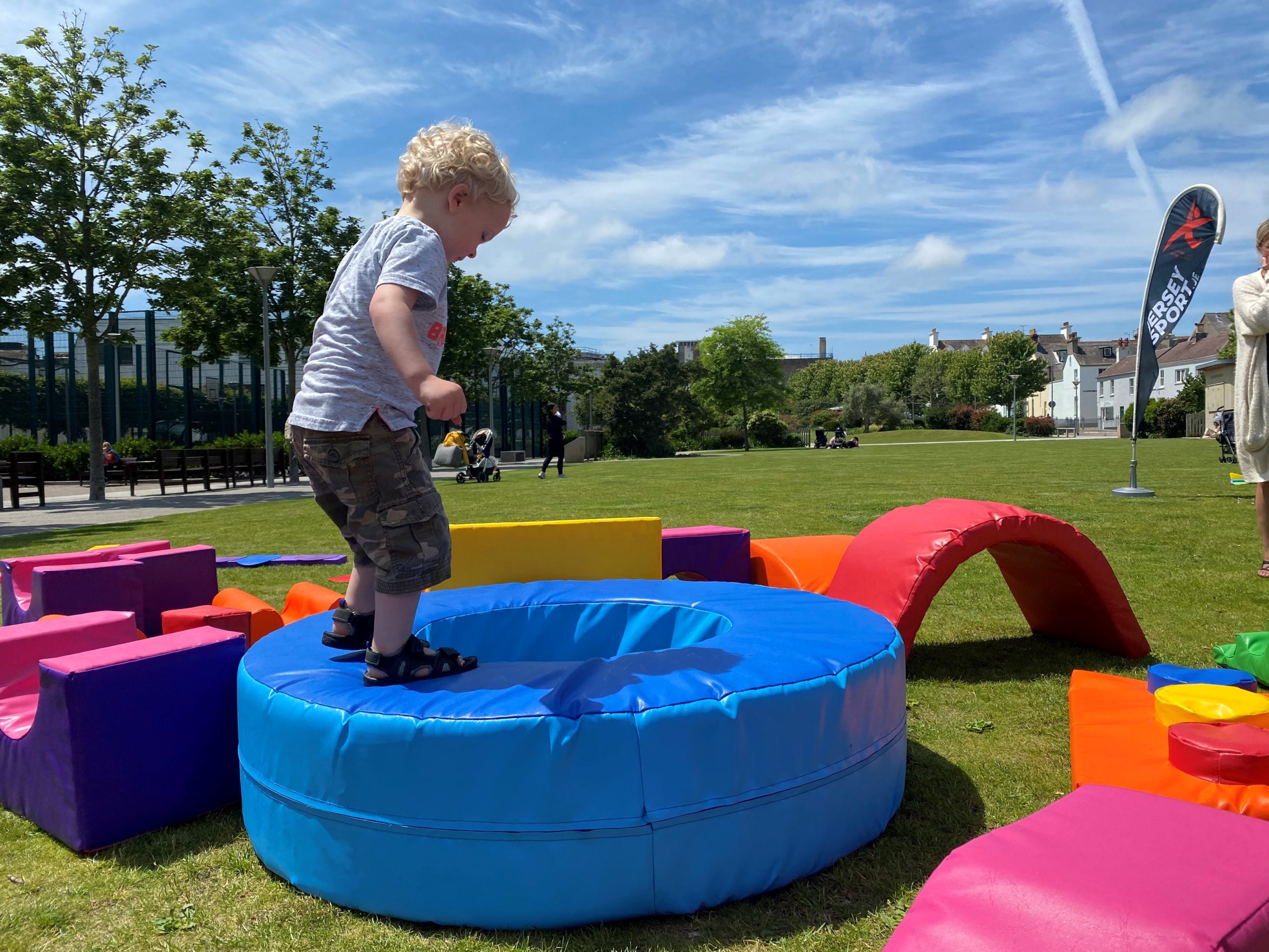 Summer_Play_LT_6.jpg