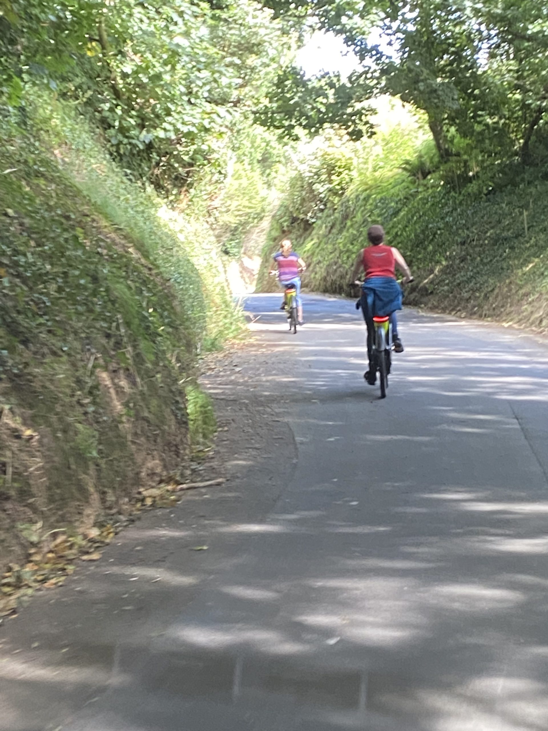 Cyclists Grouville (Photo: Wendy Durell)