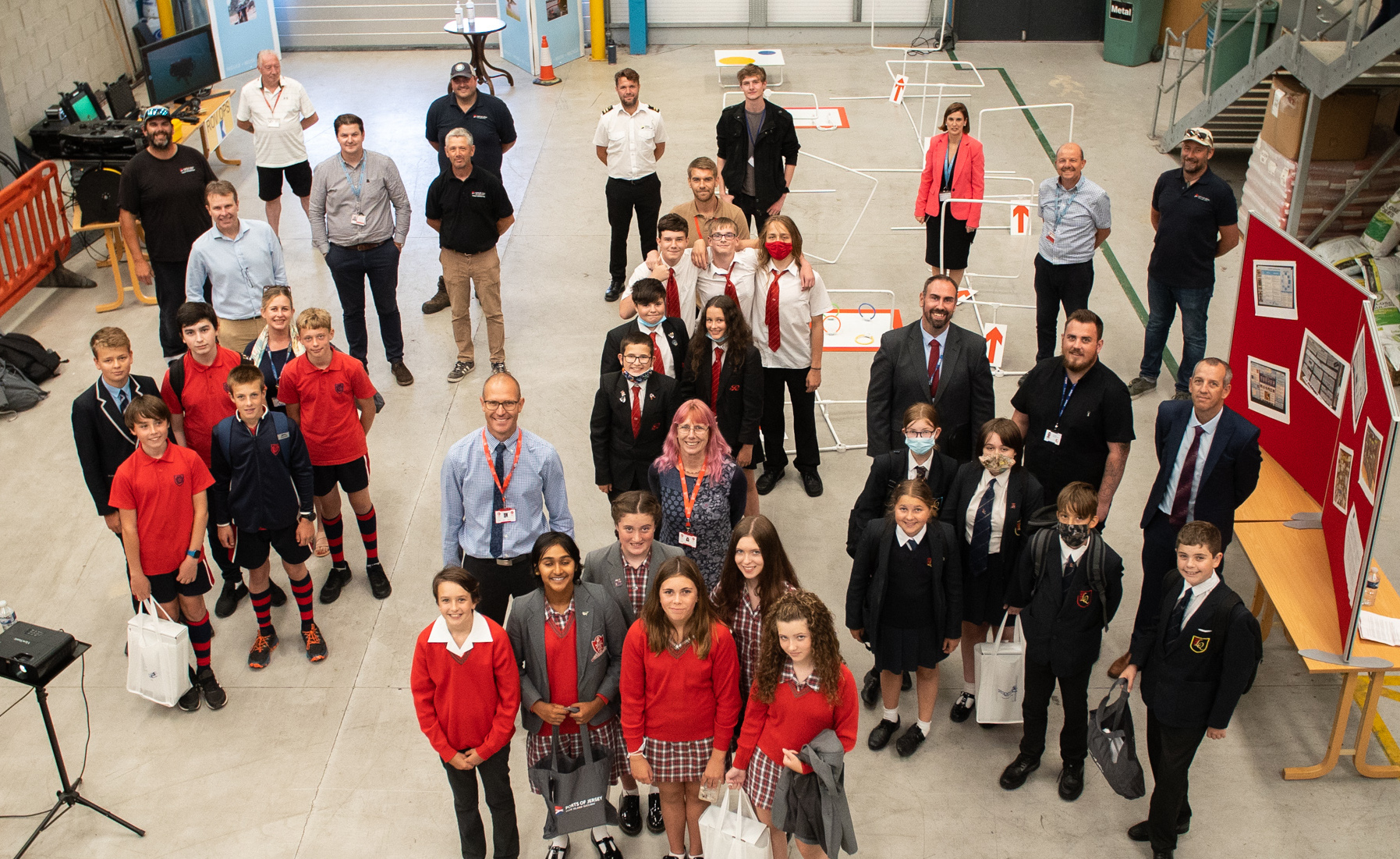 SeaPerch_launch_-_schools_with_kits.jpg